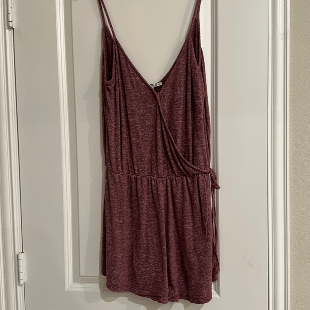 Mauve Express romper (Medium)